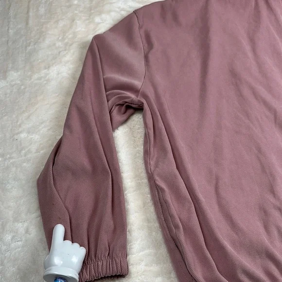 Essentials Dusty Rose Blazer With Flower Embroidery - Picture 12 of 12